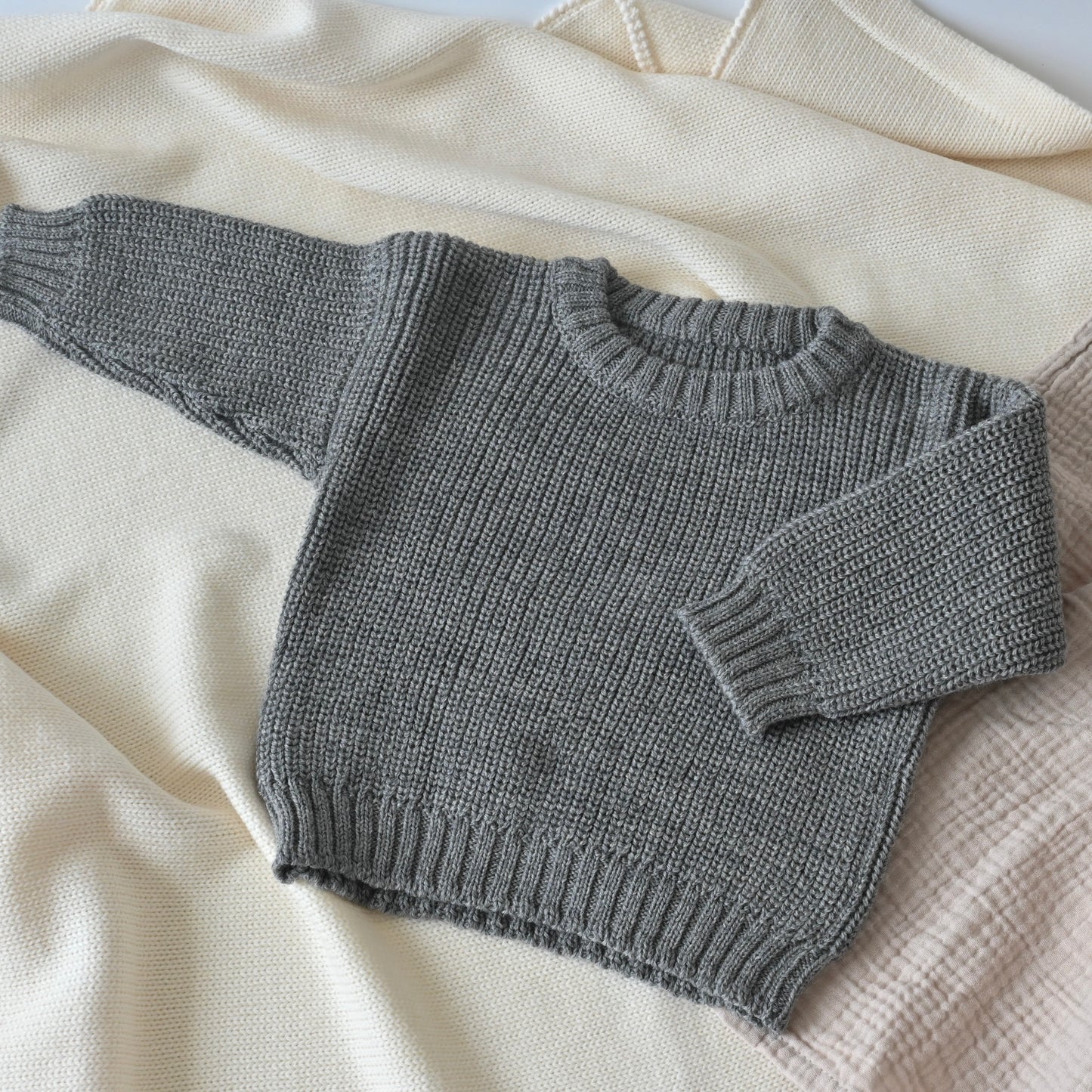 Chunky Knit Pullover Stone Grey
